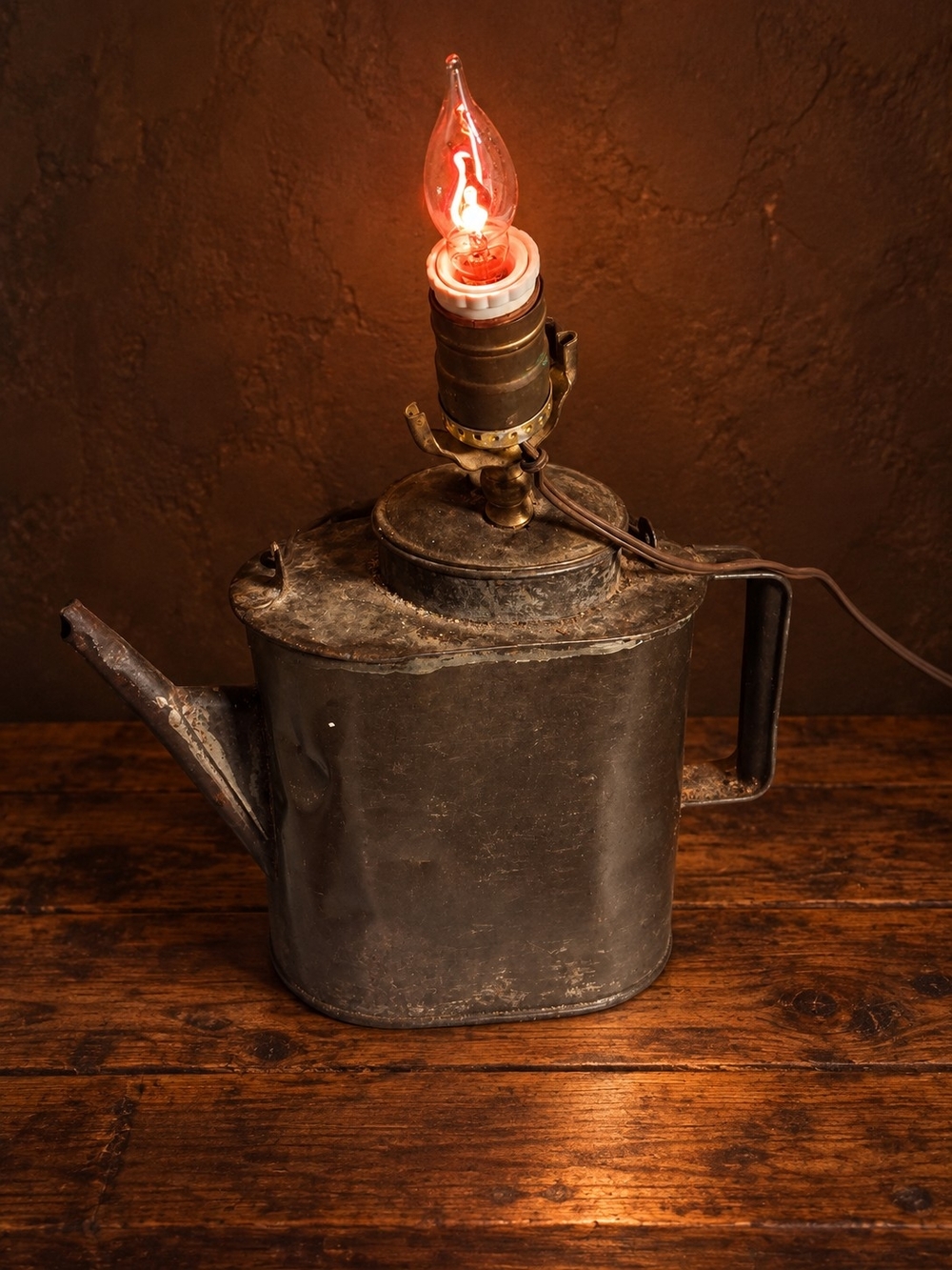 Rustic Vintage-Style Metal Oil Can Lamp - Brown